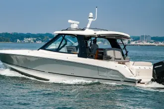 Thumbnail von Boston Whaler 380 Realm