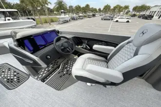 Thumbnail von Harris Crowne 250