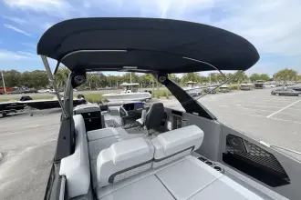 Thumbnail von Harris Crowne 250