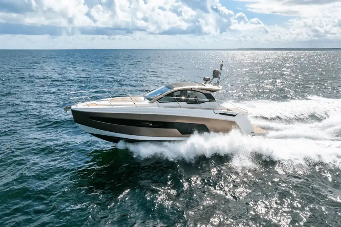 Thumbnail von Azimut Atlantis 45