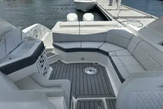 Thumbnail von Sea Ray SLX 310 Outboard