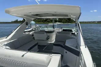Thumbnail von Sea Ray SLX 310 Outboard
