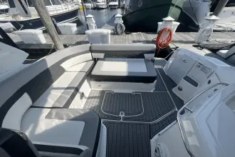 Thumbnail von Monterey 335 Sport Yacht