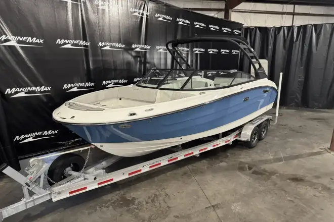 Sea Ray SDX 250 Surf