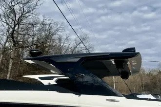 Thumbnail von Sea Ray SLX 350