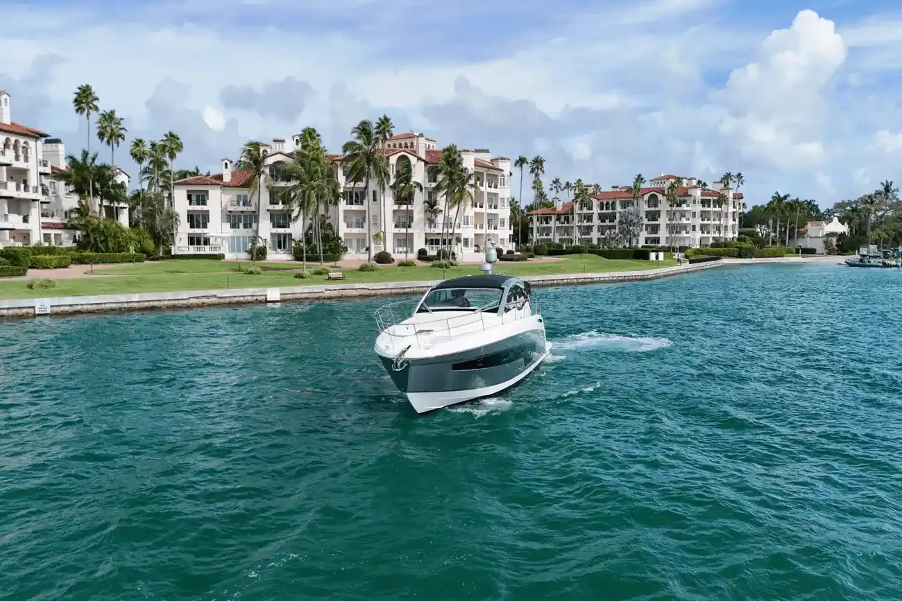 Thumbnail von Azimut Atlantis 45