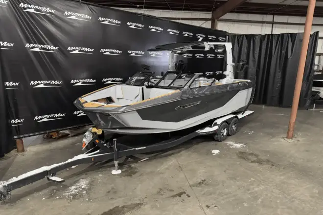 Super Air Nautique G23