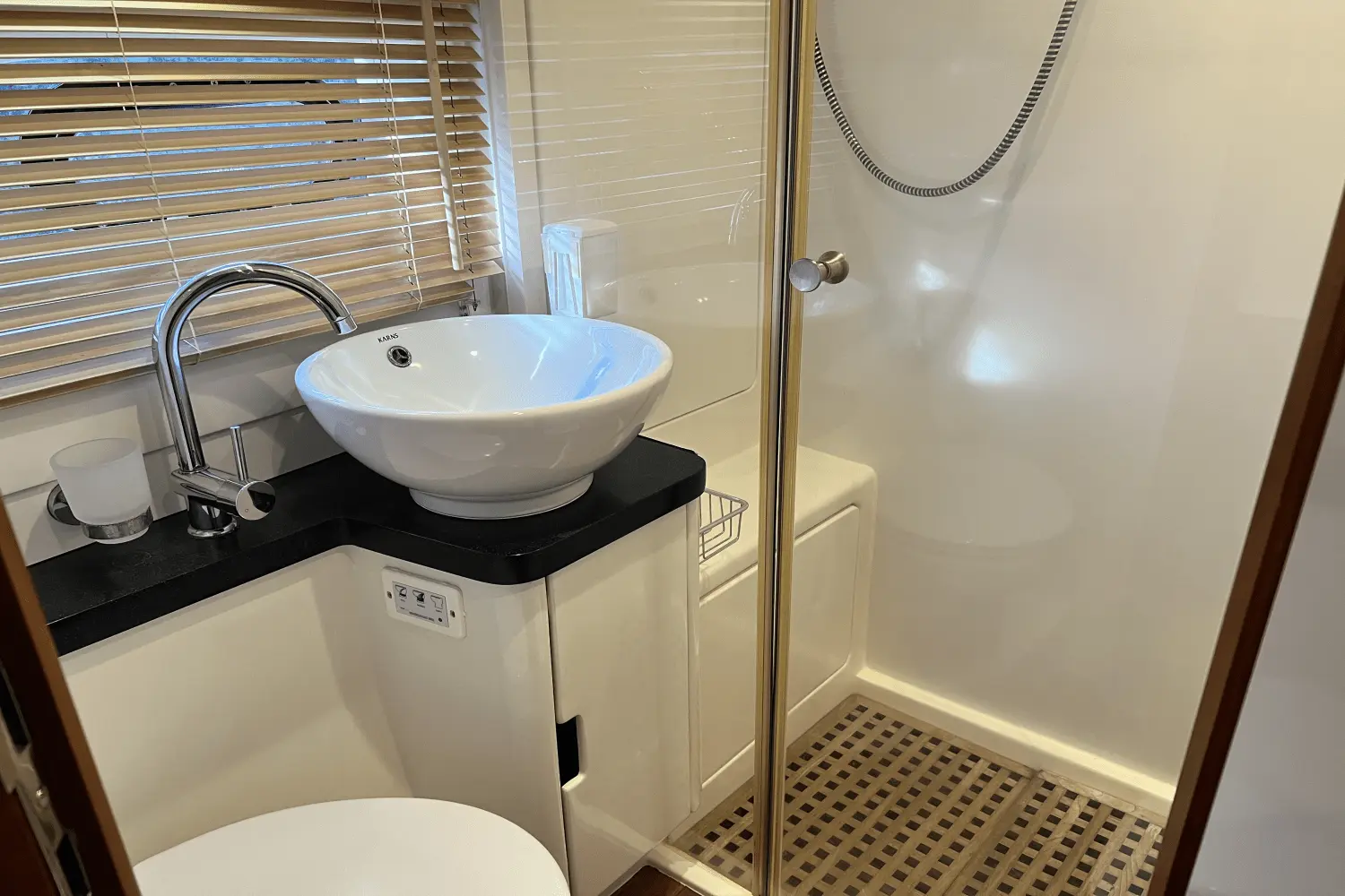 Thumbnail von Aquila 48