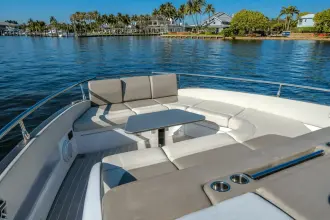 Thumbnail von Azimut Atlantis Verve 47