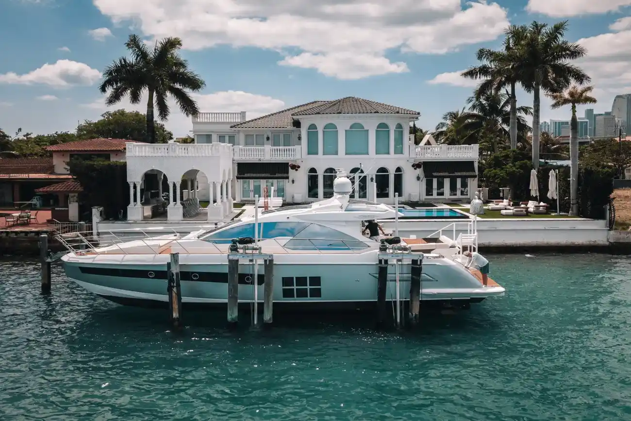 Thumbnail von Azimut 55