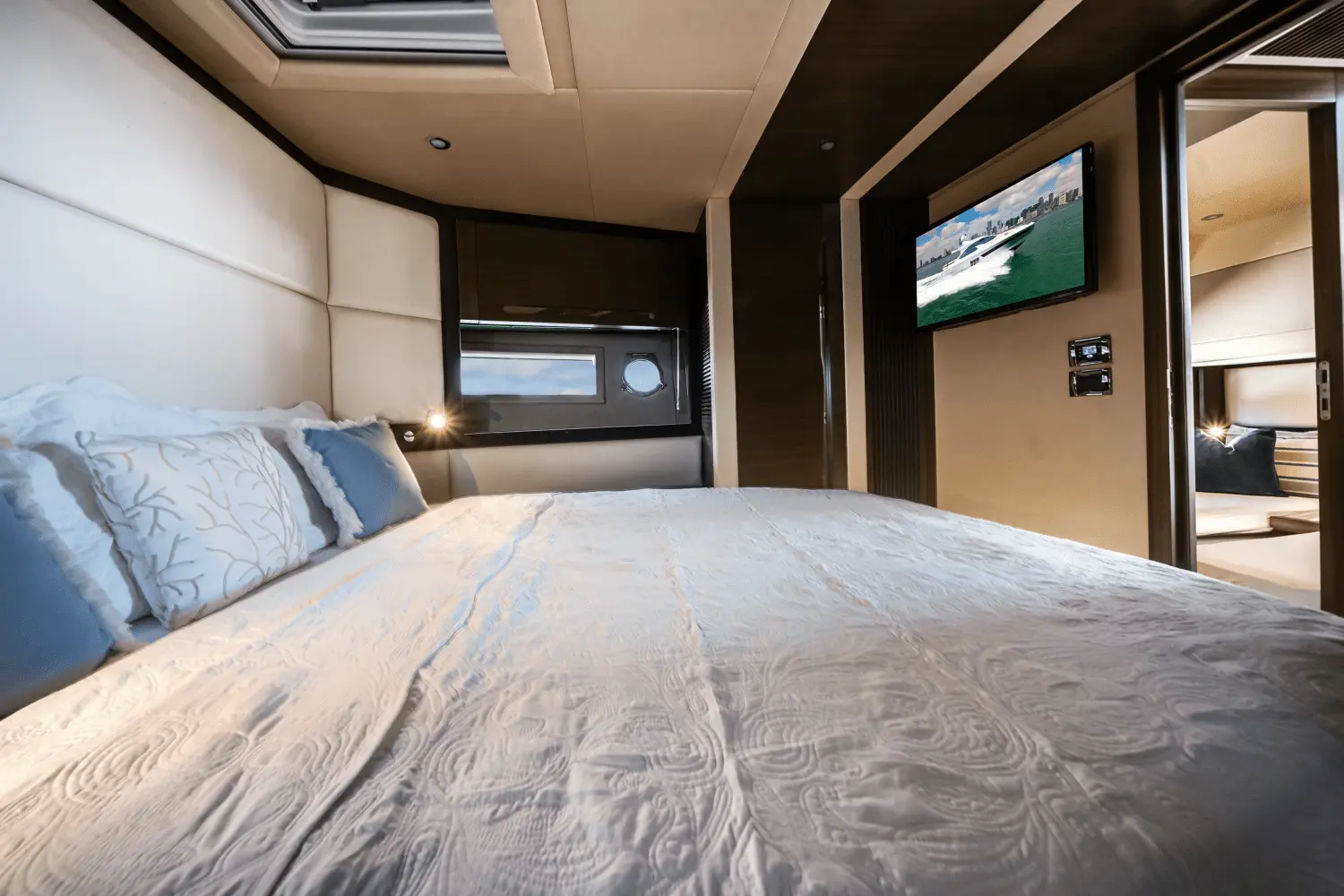 Thumbnail von Azimut 55