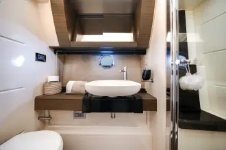 Thumbnail von Azimut 55