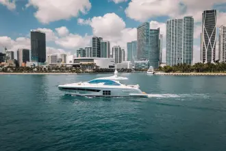 Thumbnail von Azimut 55