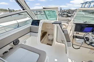Thumbnail von Boston Whaler 280 Vantage