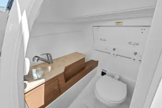 Thumbnail von Boston Whaler 280 Vantage