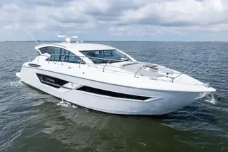 Thumbnail von Cruisers Yachts 46 Cantius