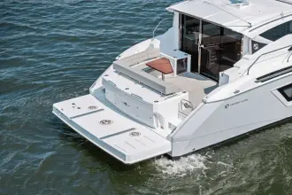 Thumbnail von Cruisers Yachts 46 Cantius