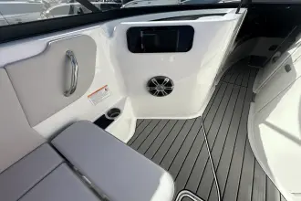 Thumbnail von Sea Ray SDX 250