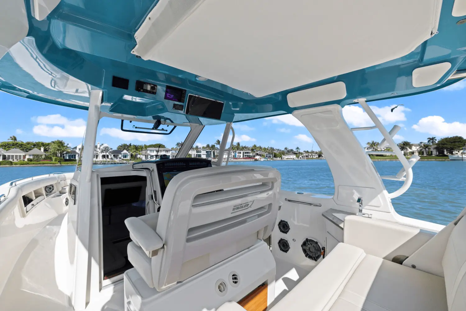 Thumbnail von Boston Whaler 350 Realm