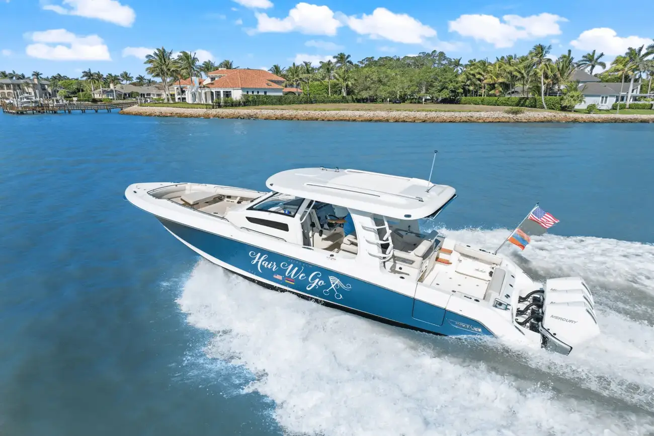 Thumbnail von Boston Whaler 350 Realm