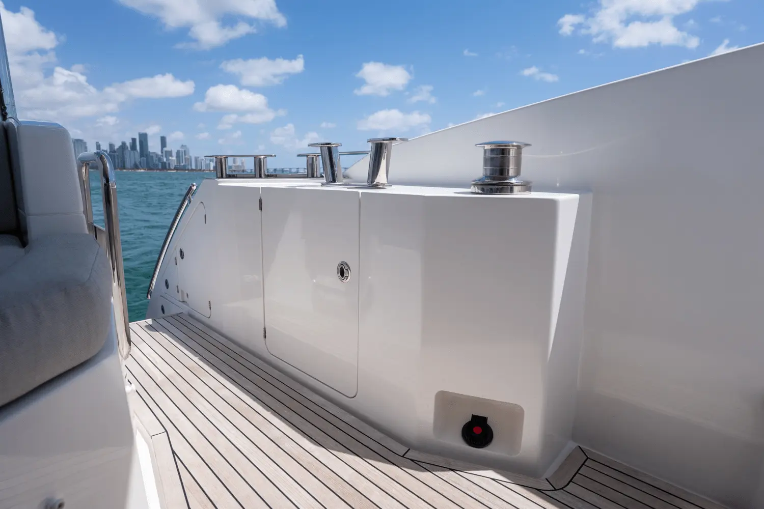 Thumbnail von Azimut 60