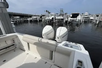 Thumbnail von Boston Whaler 280 Outrage