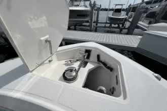 Thumbnail von Boston Whaler 280 Outrage