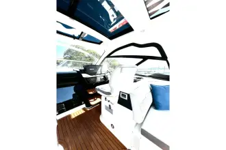 Thumbnail von Sea Ray 370 Sundancer Outboard
