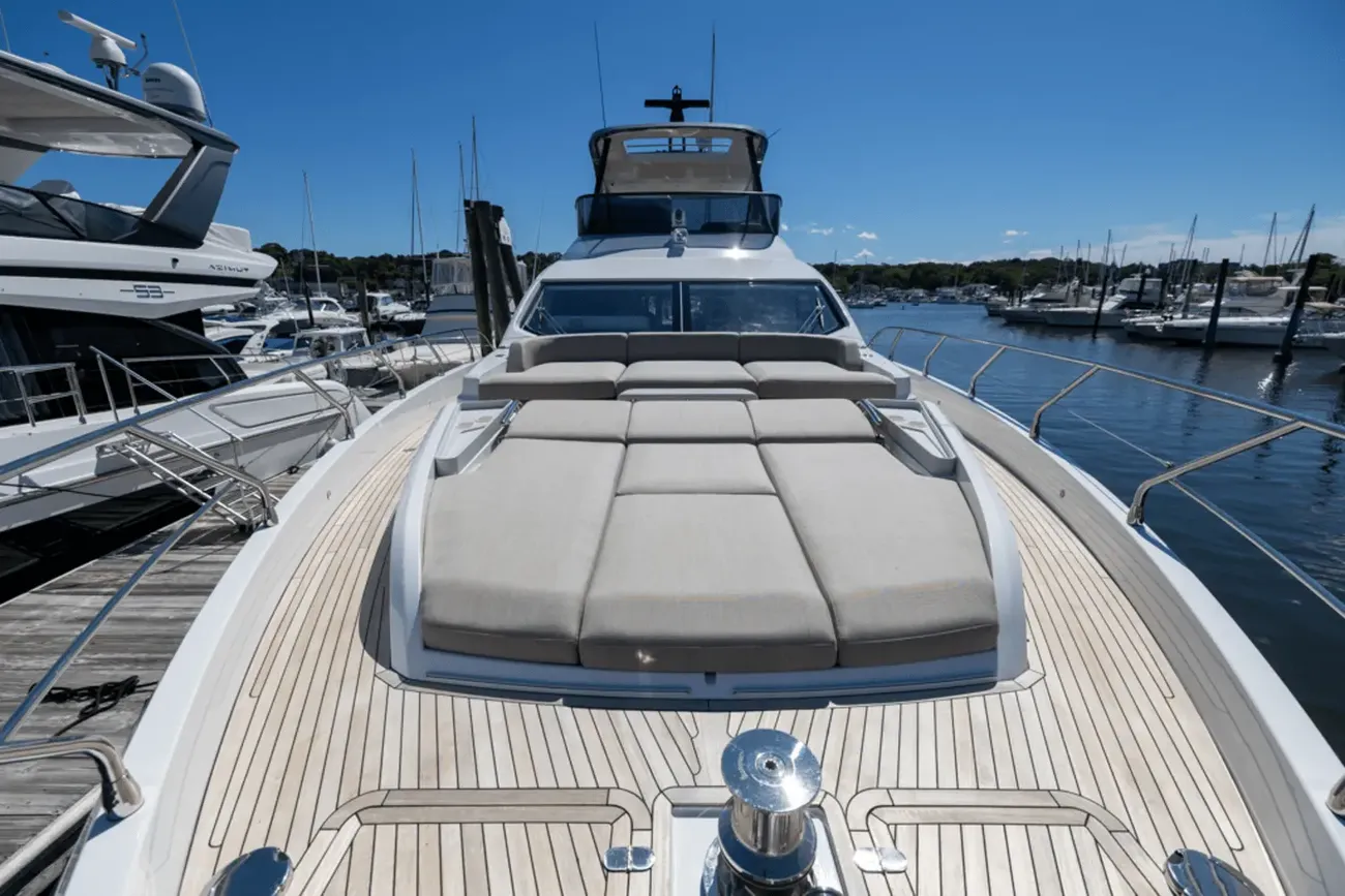 Thumbnail von Azimut 68