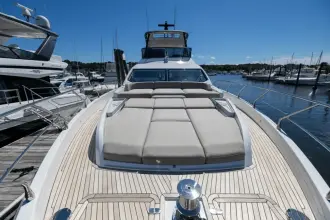 Thumbnail von Azimut 68