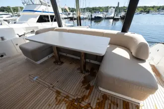 Thumbnail von Azimut 68