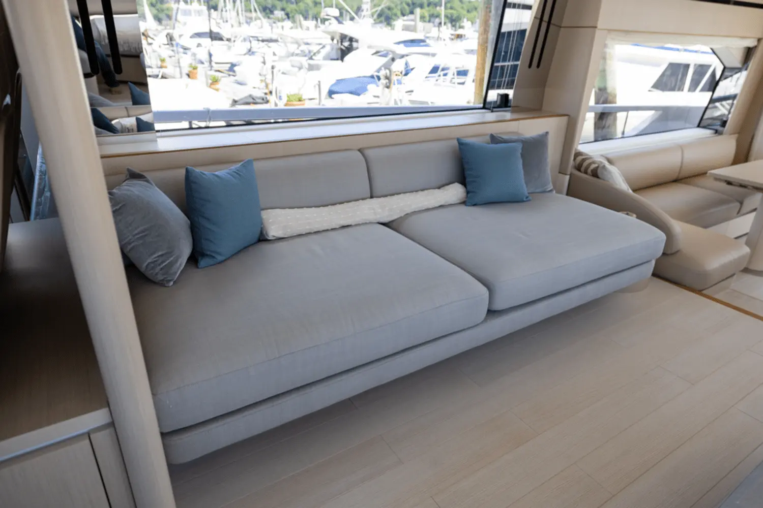 Thumbnail von Azimut 68