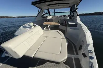 Thumbnail von Sea Ray 320 Sundancer