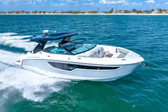 Thumbnail von Cruisers Yachts 38 GLS