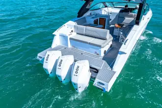 Thumbnail von Cruisers Yachts 38 GLS