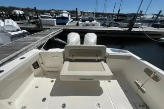 Thumbnail von Boston Whaler 280 Vantage