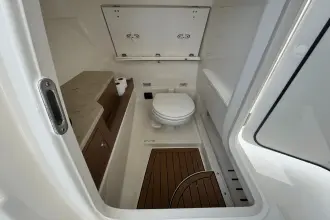 Thumbnail von Boston Whaler 280 Vantage