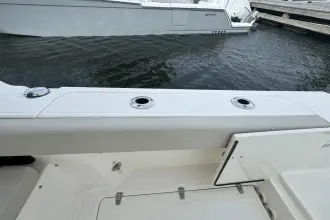Thumbnail von Boston Whaler 280 Vantage