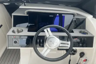 Thumbnail von Sea Ray SDX 290