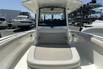 Thumbnail von Boston Whaler 330 Outrage