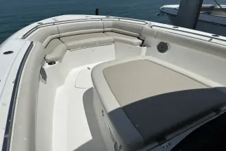 Thumbnail von Boston Whaler 330 Outrage