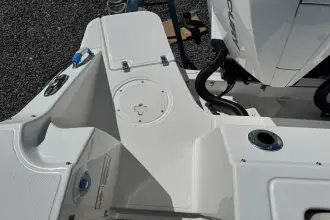 Thumbnail von Boston Whaler 280 Vantage