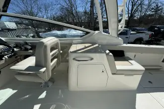 Thumbnail von Boston Whaler 280 Vantage