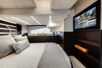 Thumbnail von Galeon 425 HTS