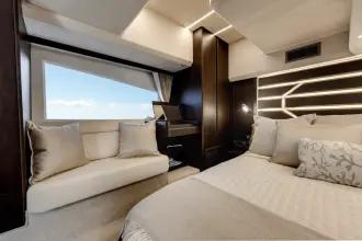 Thumbnail von Galeon 425 HTS