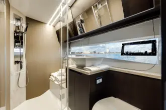 Thumbnail von Galeon 425 HTS