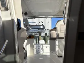 Thumbnail von Boston Whaler 365 Conquest