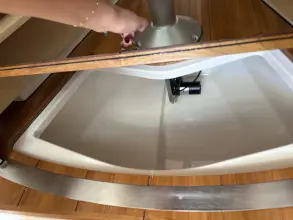 Thumbnail von Boston Whaler 365 Conquest