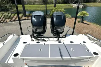 Thumbnail von Boston Whaler 270 Dauntless