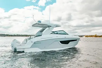 Thumbnail von Cruisers Yachts 34 GLS OB